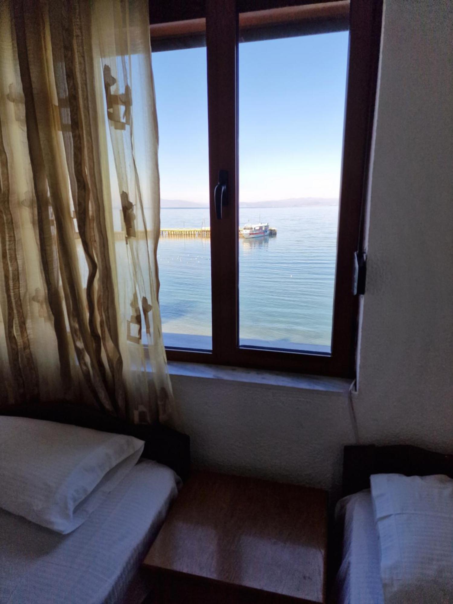 Hotel Restaurant Savoja Pogradec Room photo
